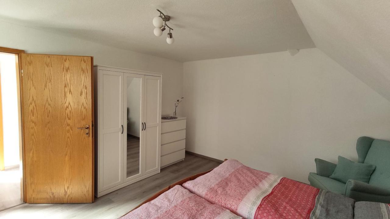 Gasthof Adler Ferienwohnung 이헨하우젠 외부 사진